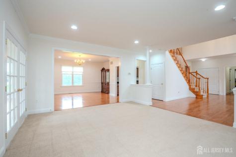 6 Byrne Court Monroe NJ 08831