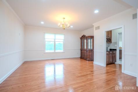 6 Byrne Court Monroe NJ 08831