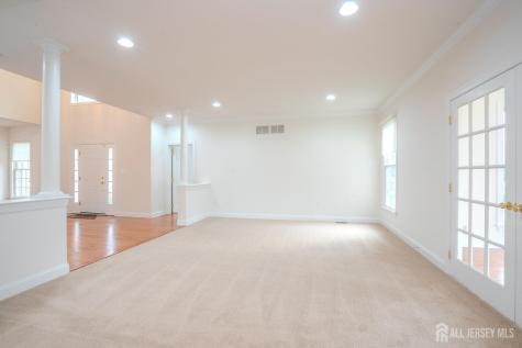 6 Byrne Court Monroe NJ 08831