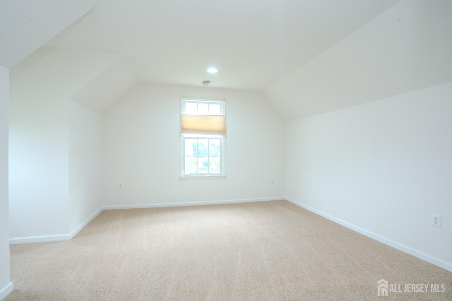 6 Byrne Court Monroe NJ 08831