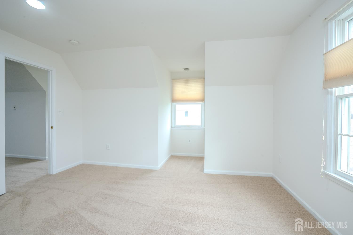 6 Byrne Court Monroe NJ 08831