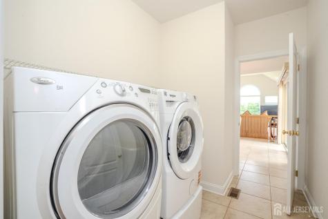 6 Byrne Court Monroe NJ 08831