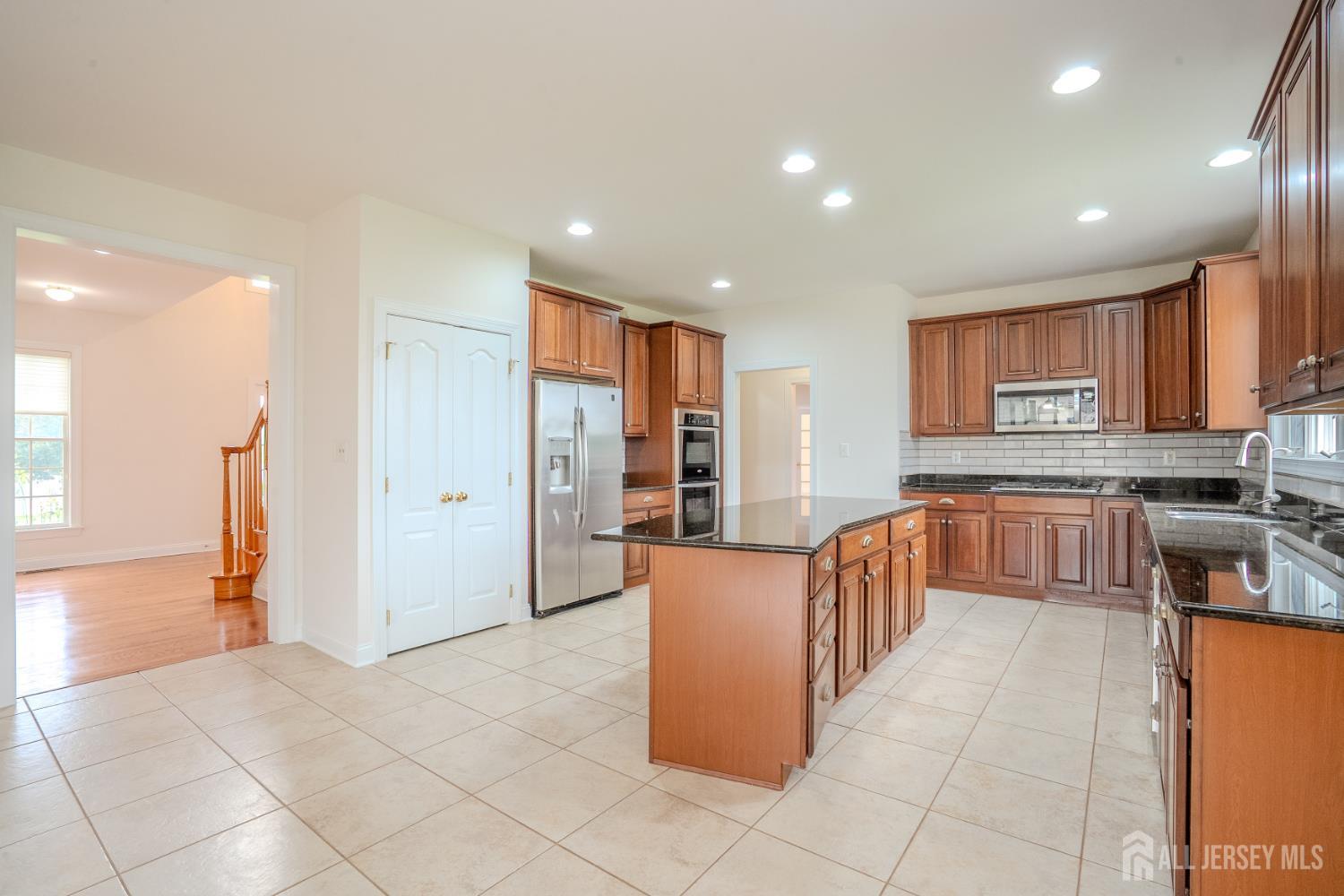 6 Byrne Court Monroe NJ 08831