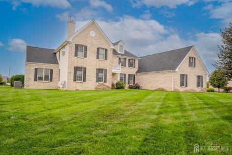 6 Byrne Court Monroe NJ 08831