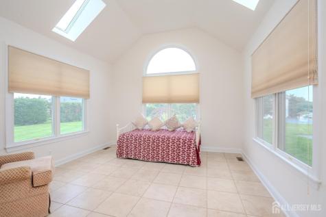 6 Byrne Court Monroe NJ 08831