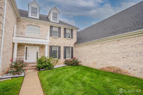 6 Byrne Court Monroe NJ 08831