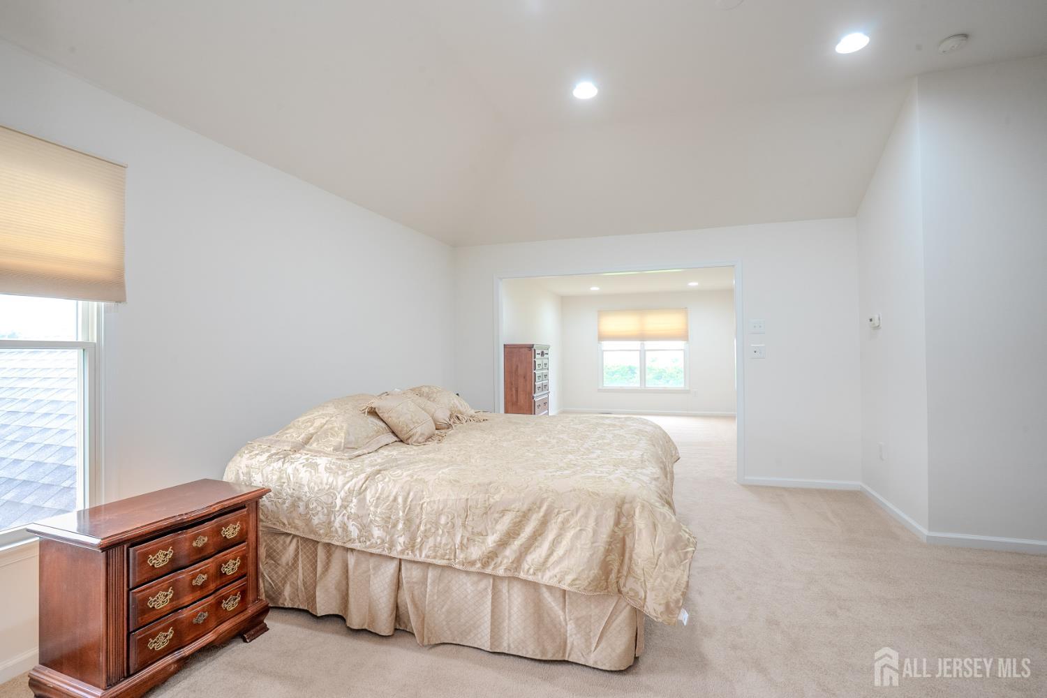 6 Byrne Court Monroe NJ 08831