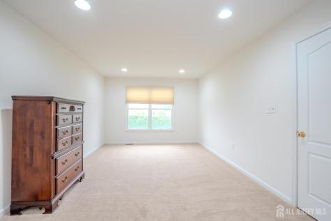 6 Byrne Court Monroe NJ 08831