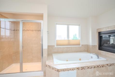 6 Byrne Court Monroe NJ 08831