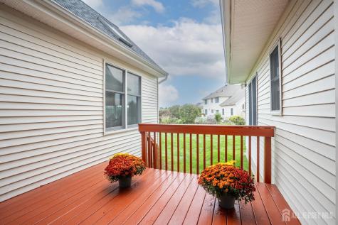 6 Byrne Court Monroe NJ 08831