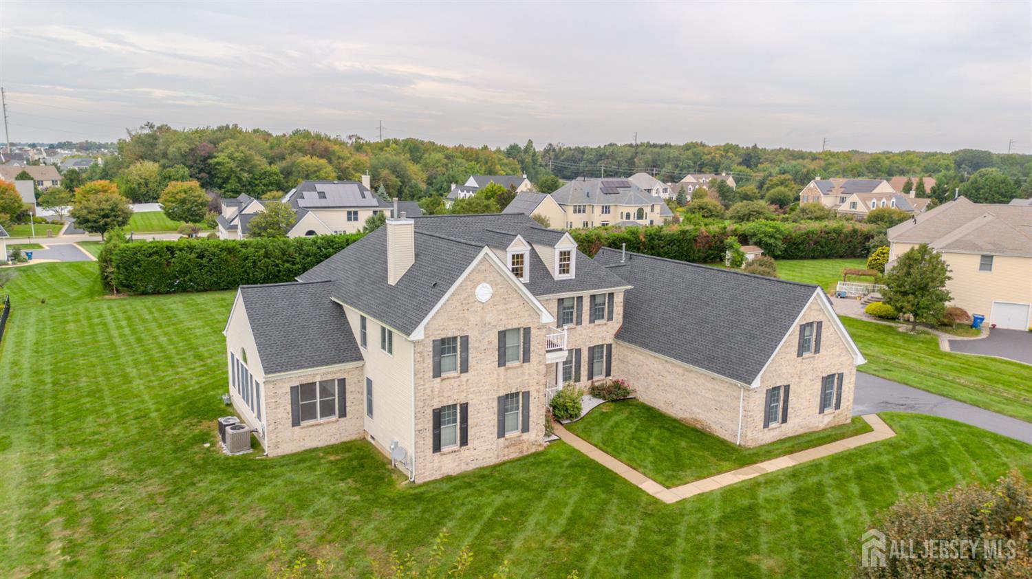6 Byrne Court Monroe NJ 08831