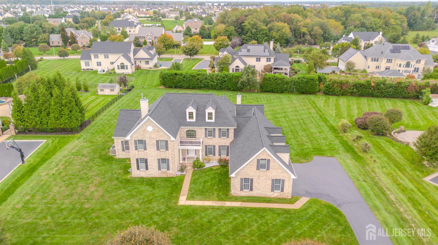 6 Byrne Court Monroe NJ 08831