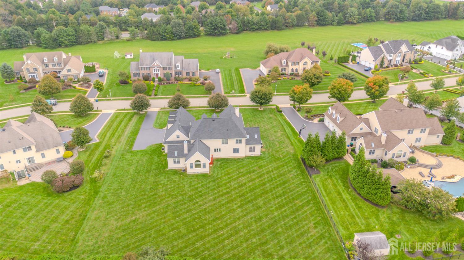 6 Byrne Court Monroe NJ 08831