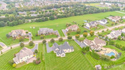 6 Byrne Court Monroe NJ 08831