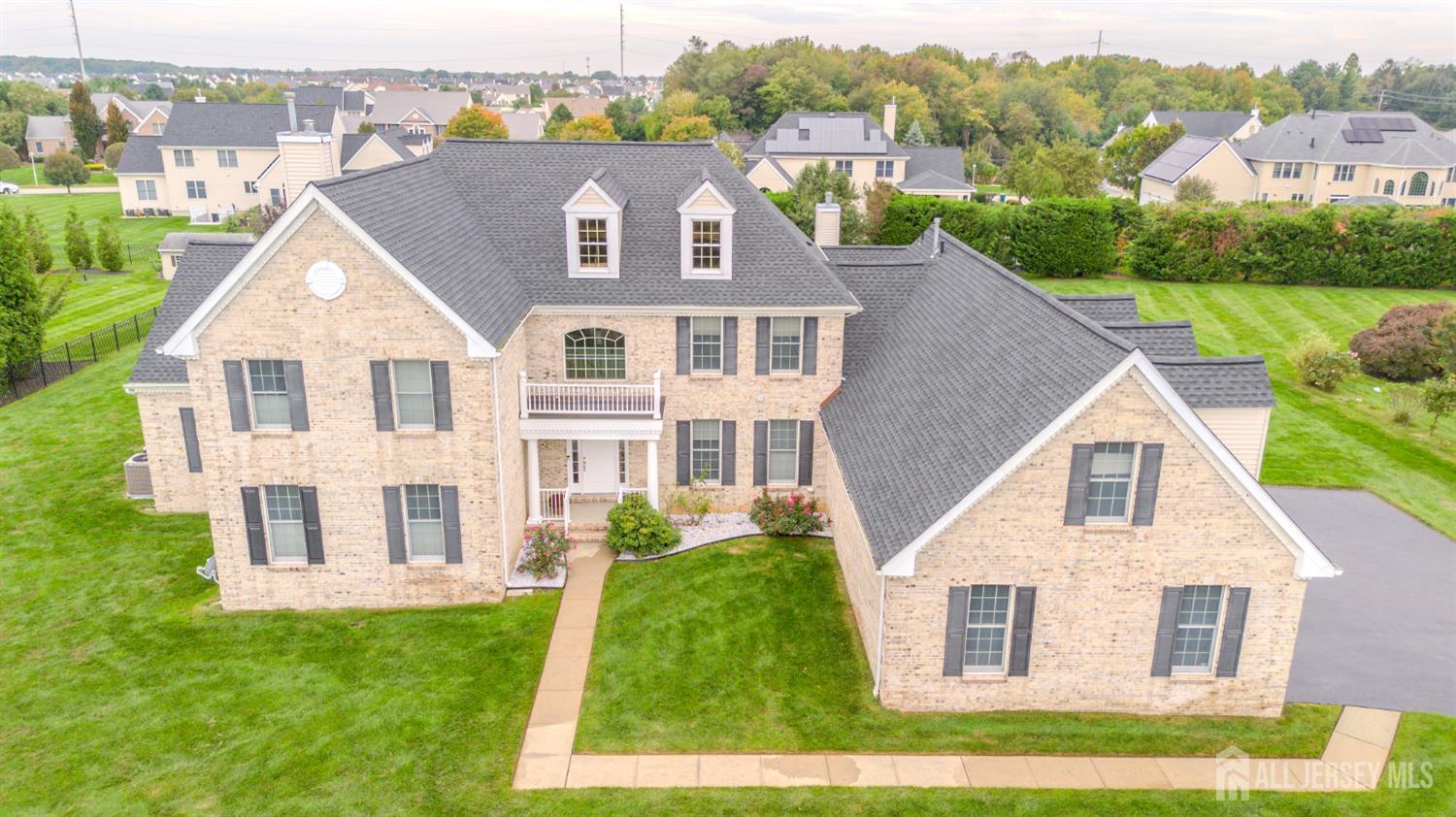 6 Byrne Court Monroe NJ 08831