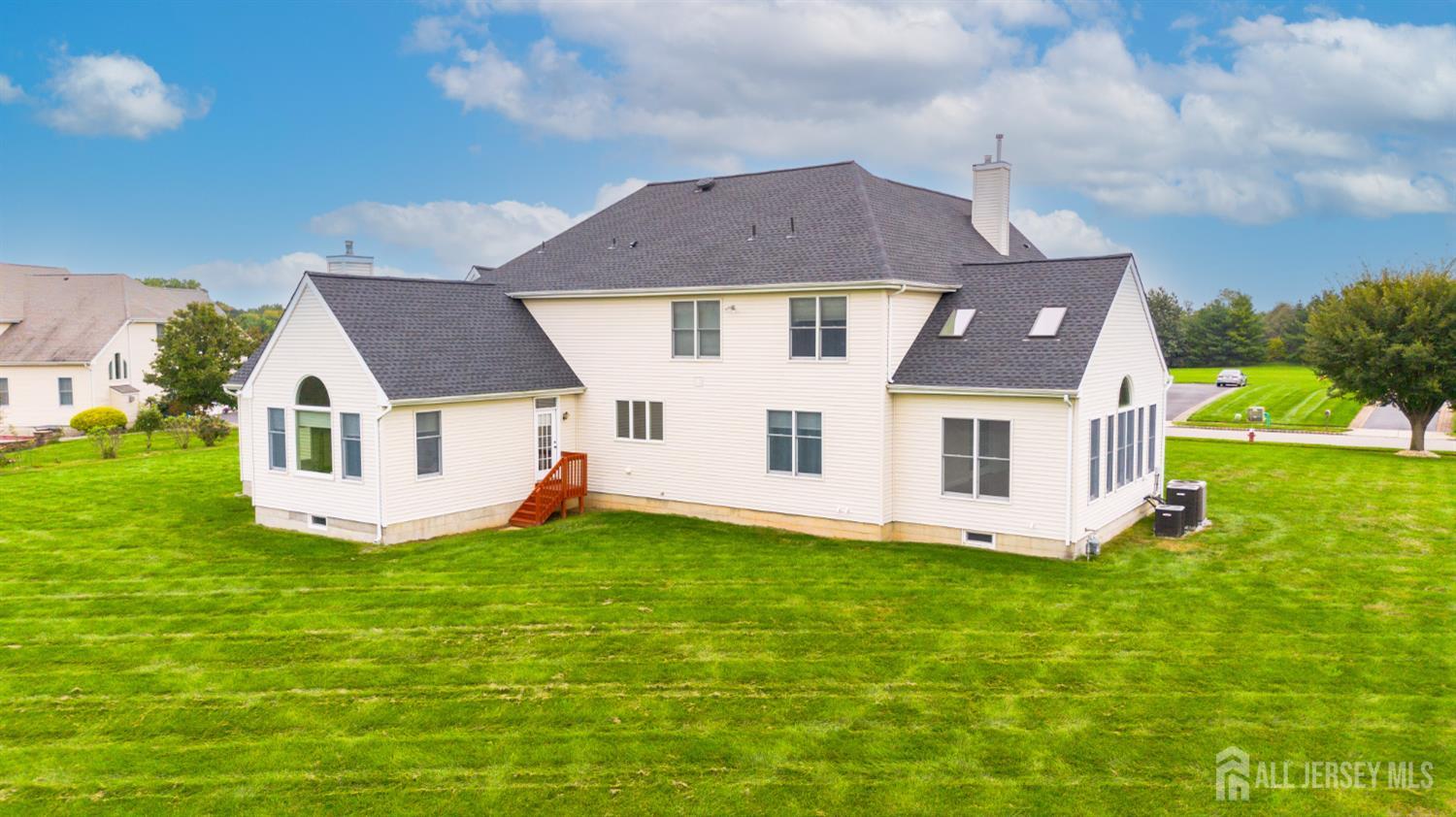 6 Byrne Court Monroe NJ 08831