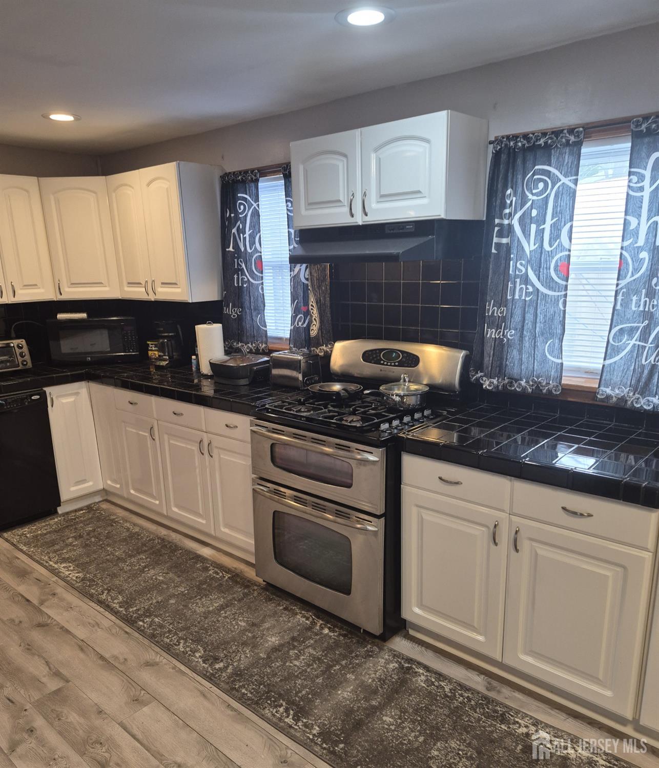 185 Washington Road Sayreville NJ 08872