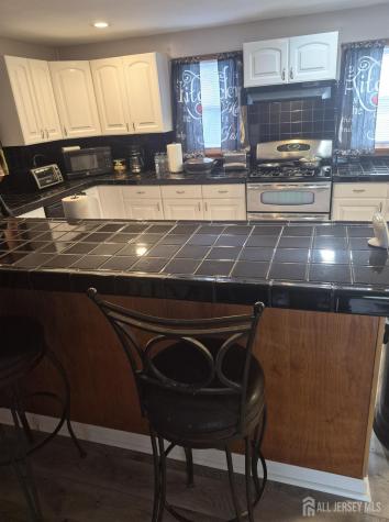 185 Washington Road Sayreville NJ 08872