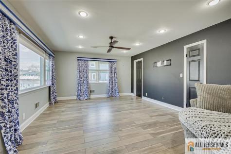 10 Wellington Avenue Port Reading NJ 07064
