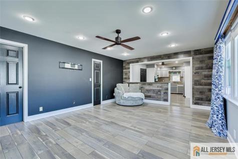 10 Wellington Avenue Port Reading NJ 07064
