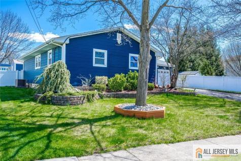 10 Wellington Avenue Port Reading NJ 07064