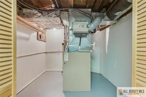 10 Wellington Avenue Port Reading NJ 07064