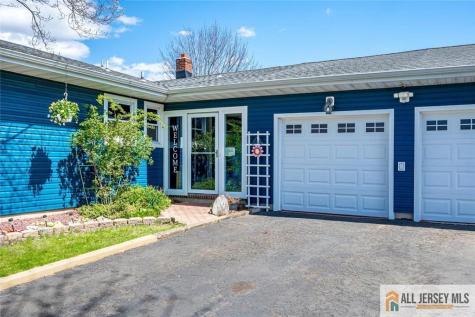 10 Wellington Avenue Port Reading NJ 07064