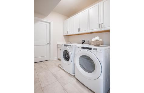 27 Tuckman Drive South Brunswick NJ 08852