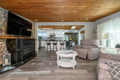 293 Louis Avenue Bayville NJ 08721