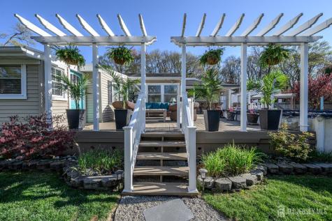 293 Louis Avenue Bayville NJ 08721