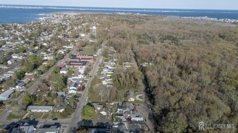 293 Louis Avenue Bayville NJ 08721