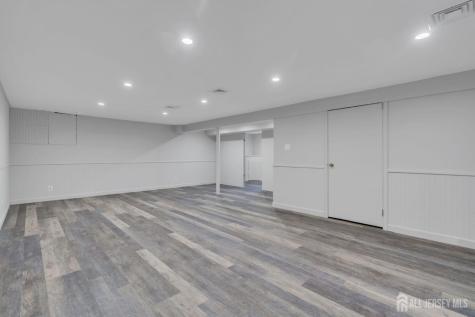 29 Maple Drive Colts Neck NJ 07722