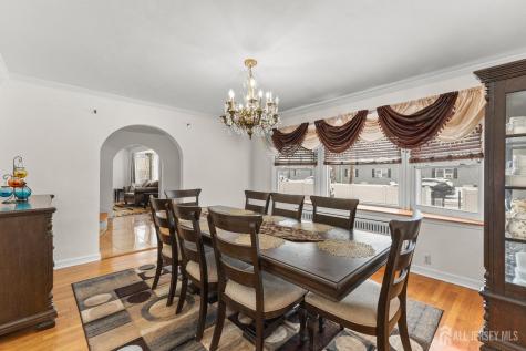 80 Glenwood Avenue Elmwood Park NJ 07407