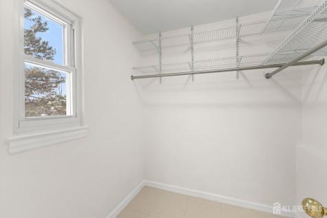 80 Glenwood Avenue Elmwood Park NJ 07407