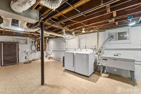 80 Glenwood Avenue Elmwood Park NJ 07407
