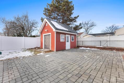 80 Glenwood Avenue Elmwood Park NJ 07407