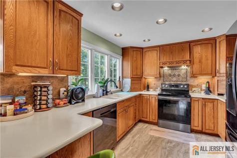 267 Friendship Road South Brunswick NJ 08512