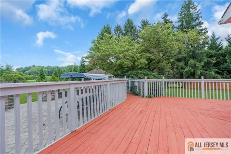 267 Friendship Road South Brunswick NJ 08512