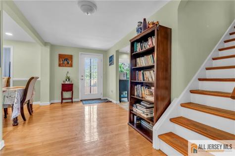 267 Friendship Road South Brunswick NJ 08512