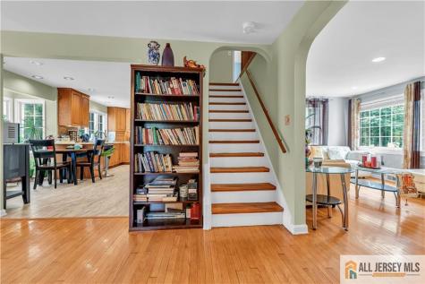 267 Friendship Road South Brunswick NJ 08512