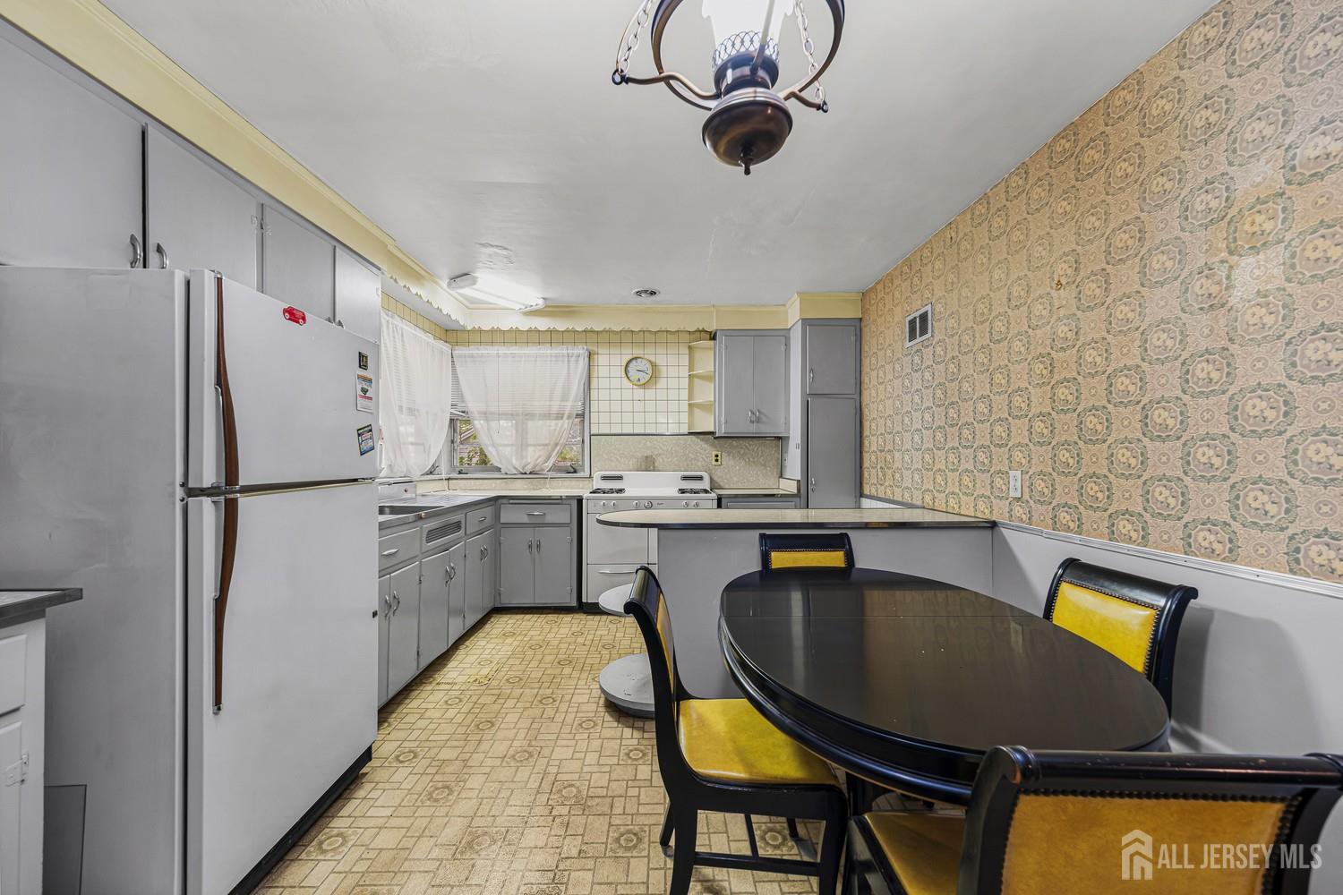 317 Magnolia Street Highland Park NJ 08904