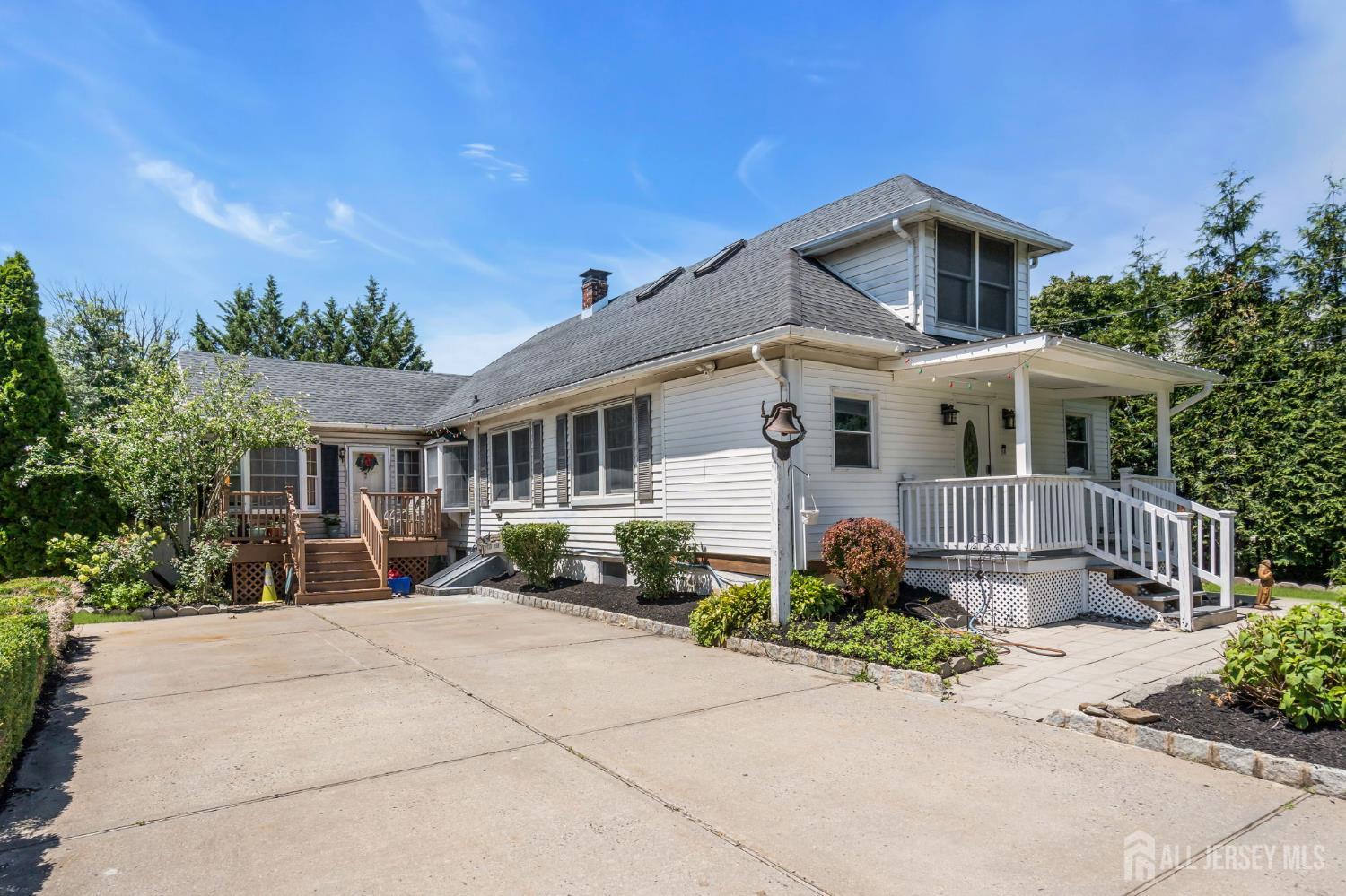 133 Summerhill Road Spotswood NJ 08884