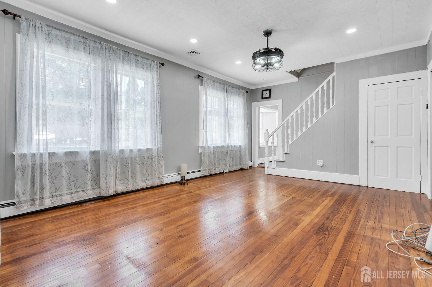 133 Summerhill Road Spotswood NJ 08884