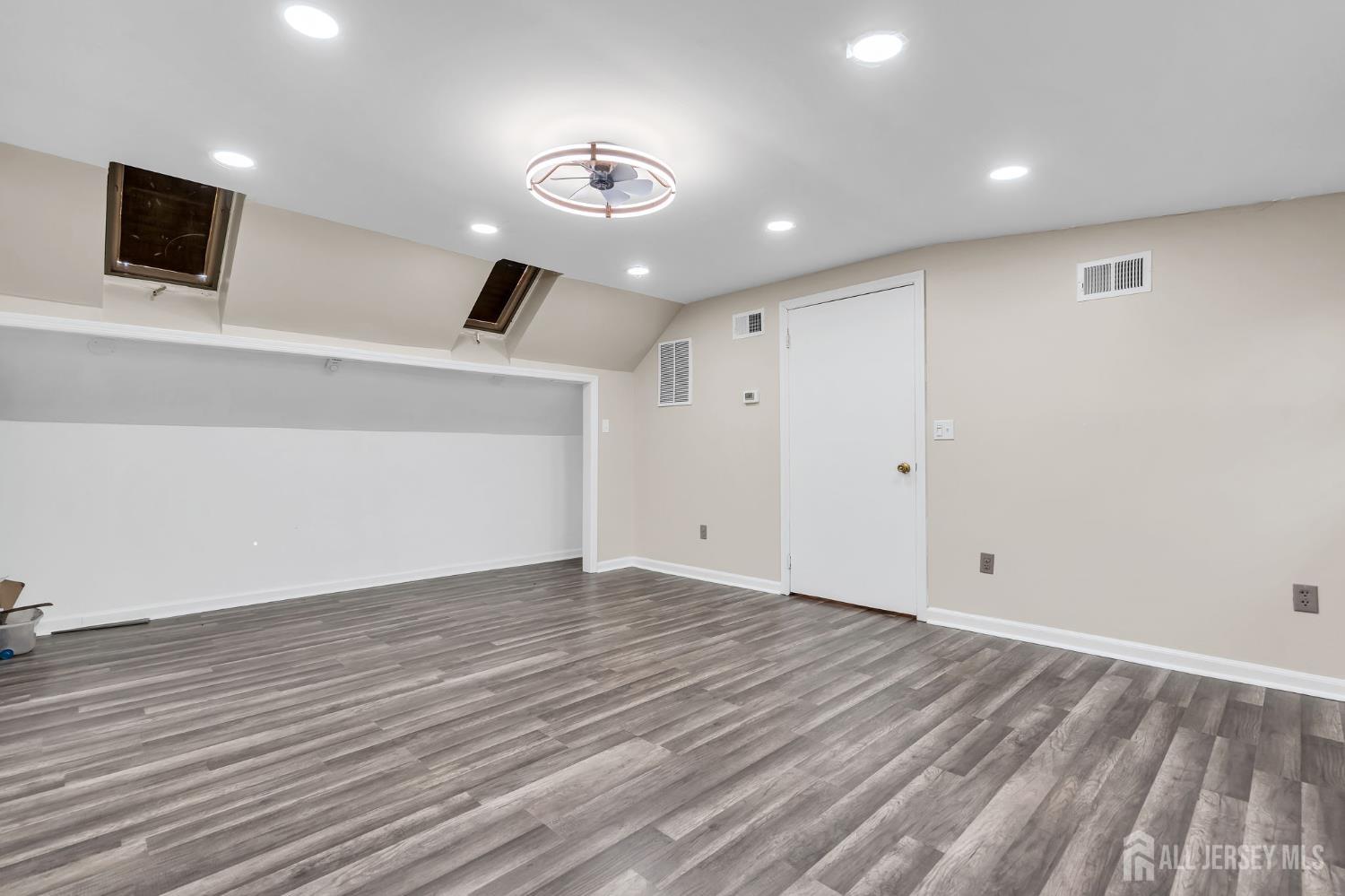 133 Summerhill Road Spotswood NJ 08884