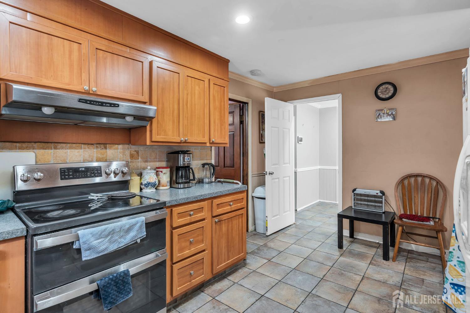133 Summerhill Road Spotswood NJ 08884