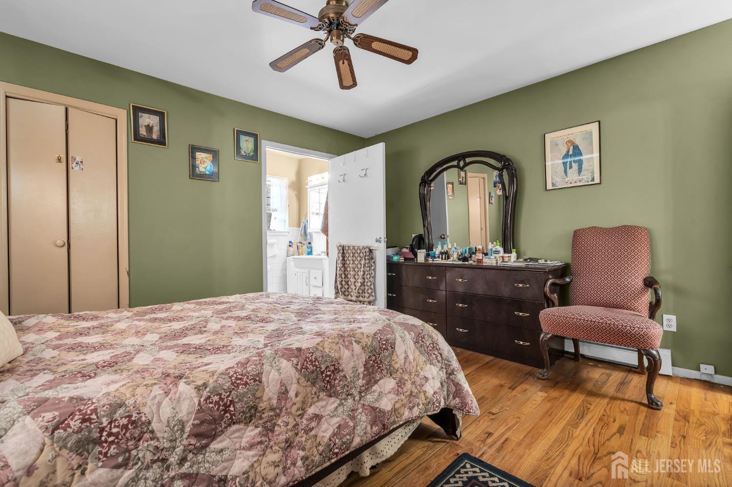 133 Summerhill Road Spotswood NJ 08884