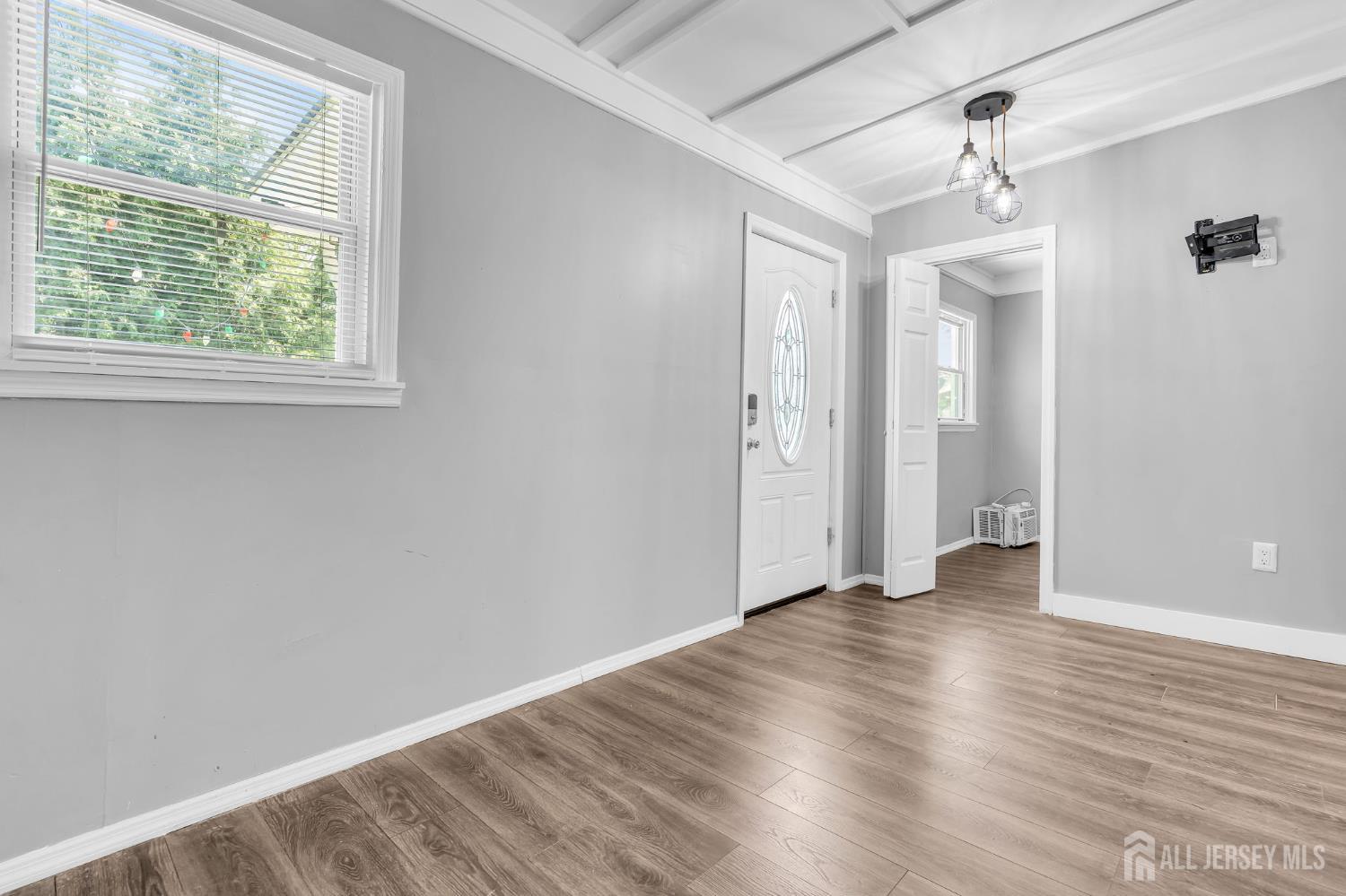 133 Summerhill Road Spotswood NJ 08884
