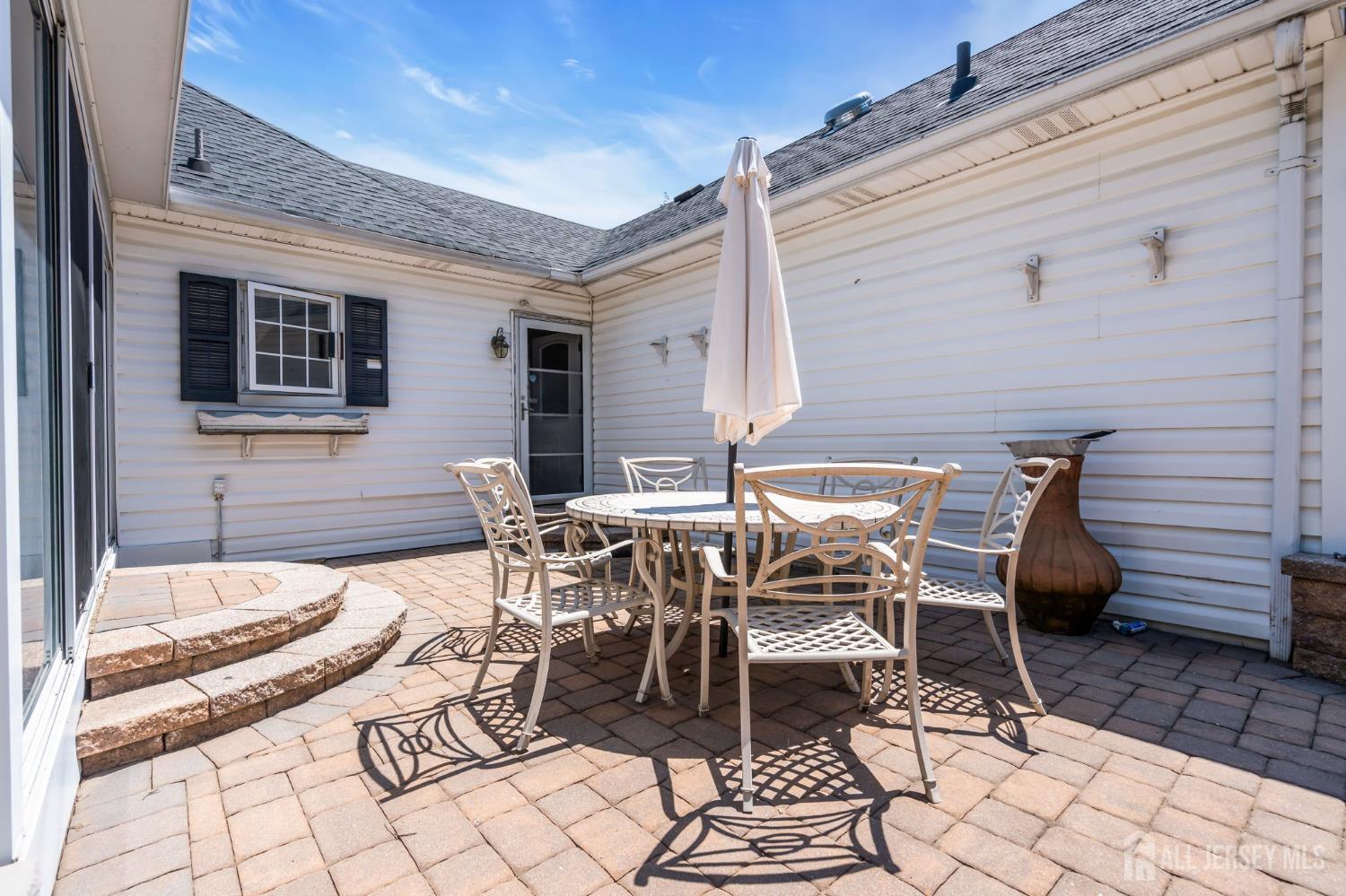 133 Summerhill Road Spotswood NJ 08884