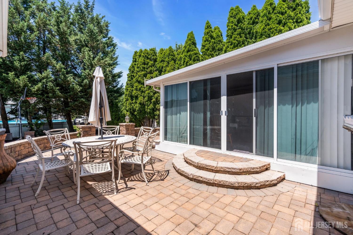133 Summerhill Road Spotswood NJ 08884