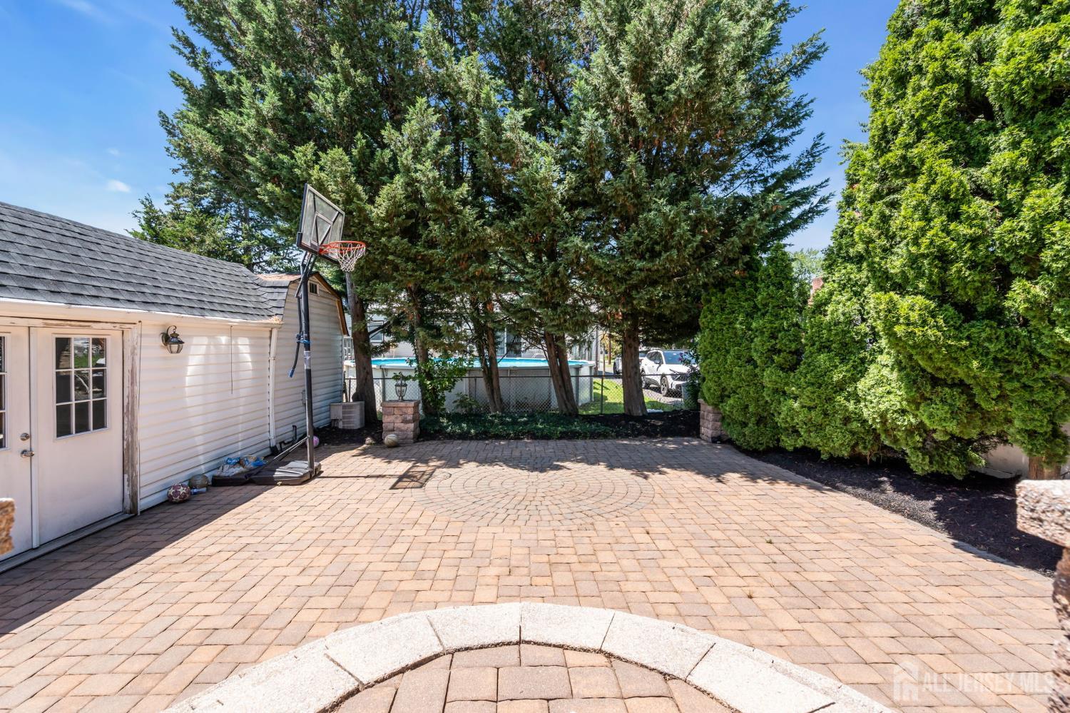 133 Summerhill Road Spotswood NJ 08884